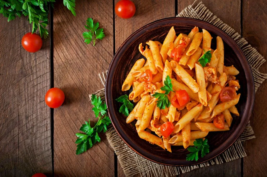 De Kunst van Foodfotografie: Tips en Technieken voor Beginners 6 Foodfotografie-penne-pasta