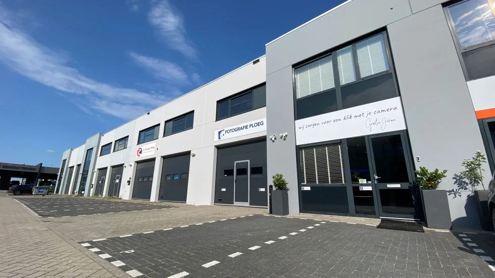 Contact 3 Fotografie Ploeg Benelux B.V. fotografie ploeg studio kantoor adres 980x551 1